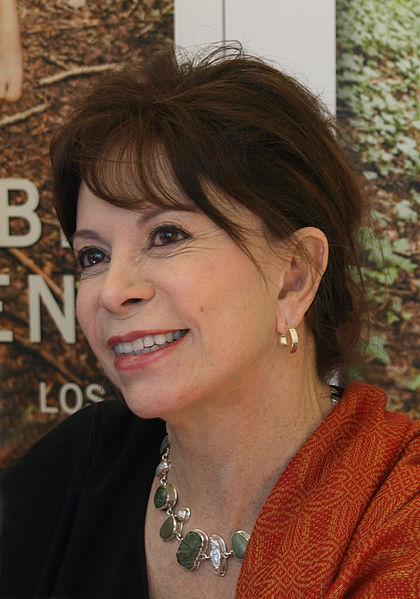 420px-isabel_allende_-_001.jpg